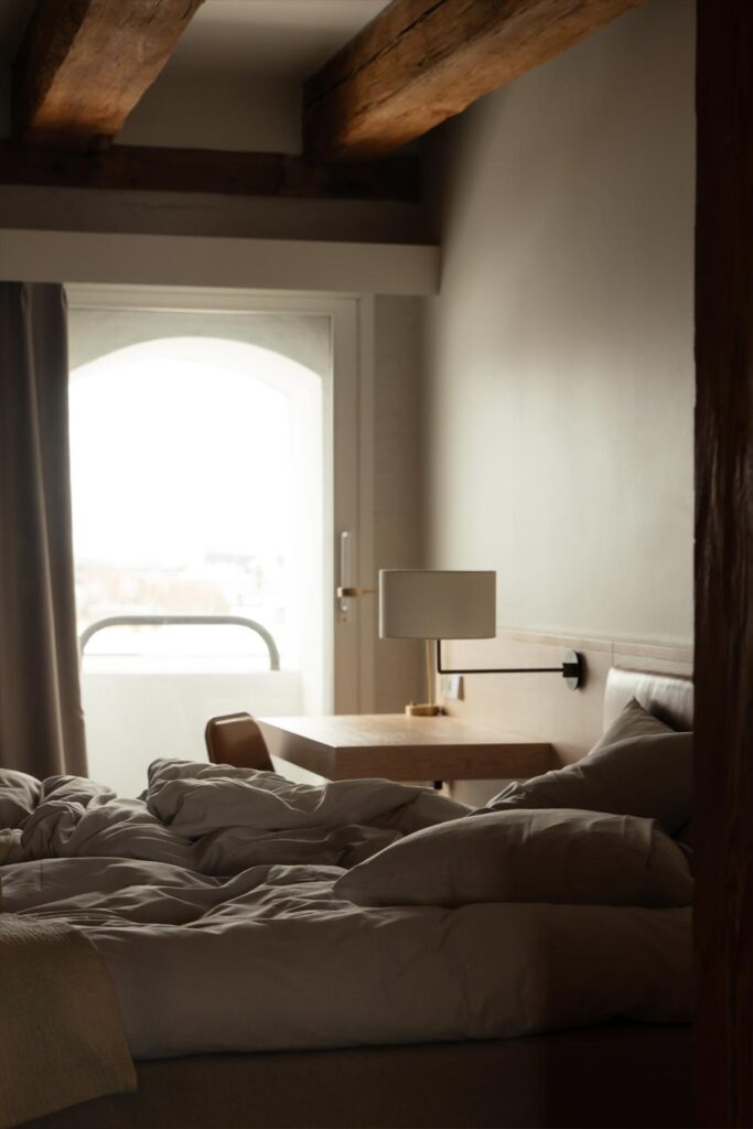 admiralhotel_01